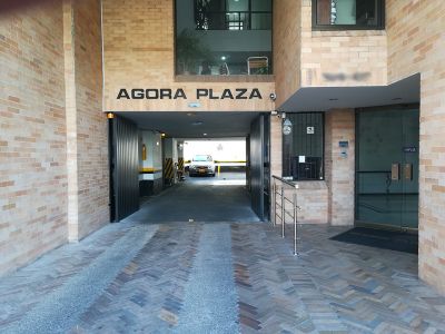 Automatizacion Puerta Vehicular Agora Plaza 11